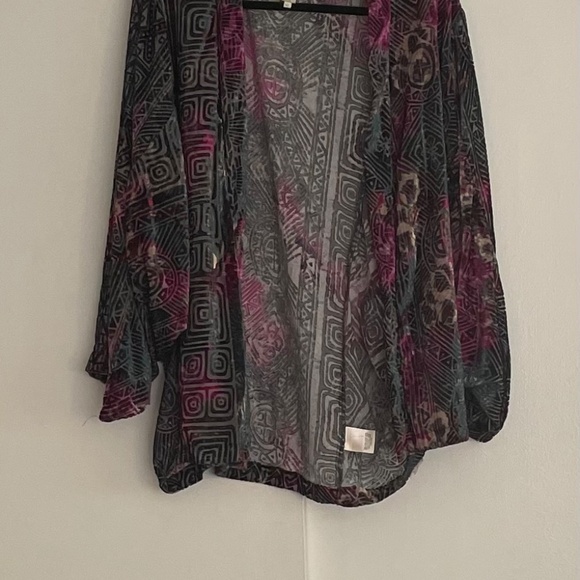 Anthropologie Elevenses Velvet Kimono Open Front Jacket - Picture 4 of 5